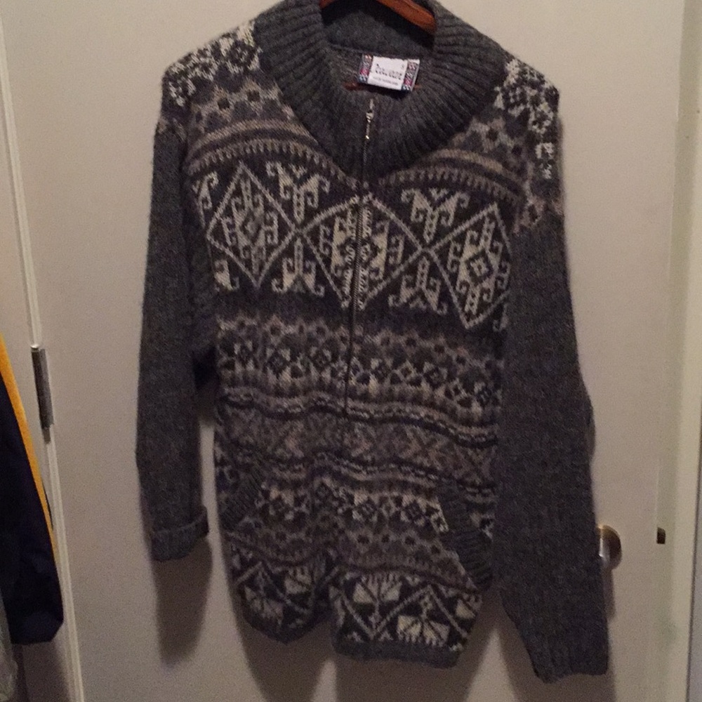 Icelandic full zip sweater